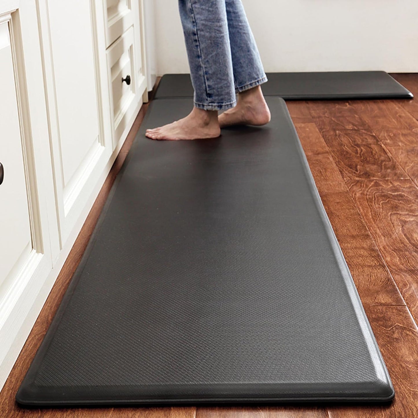 JTW Kitchen Mats for Floor,Anti Fatigue Mats for Kitchen Floor,19.7x47Inch,Waterproof, Oil-Proof, Non-Slip,Thickness Up to 1.8CM, Suitable for Many Scenes at Home or at Work.