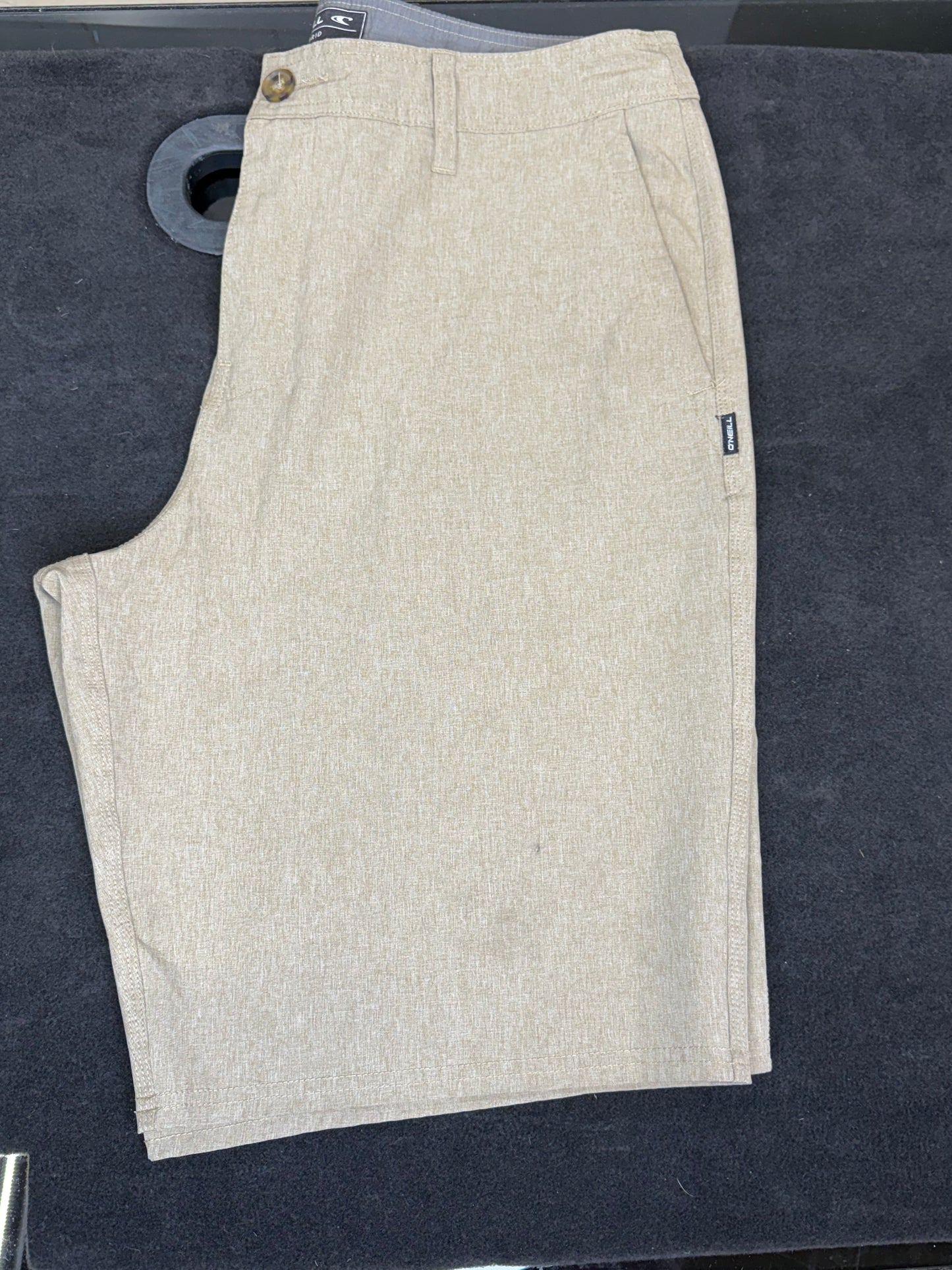 RESERVE HEATHER 21" HYBRID SHORTS Size 34