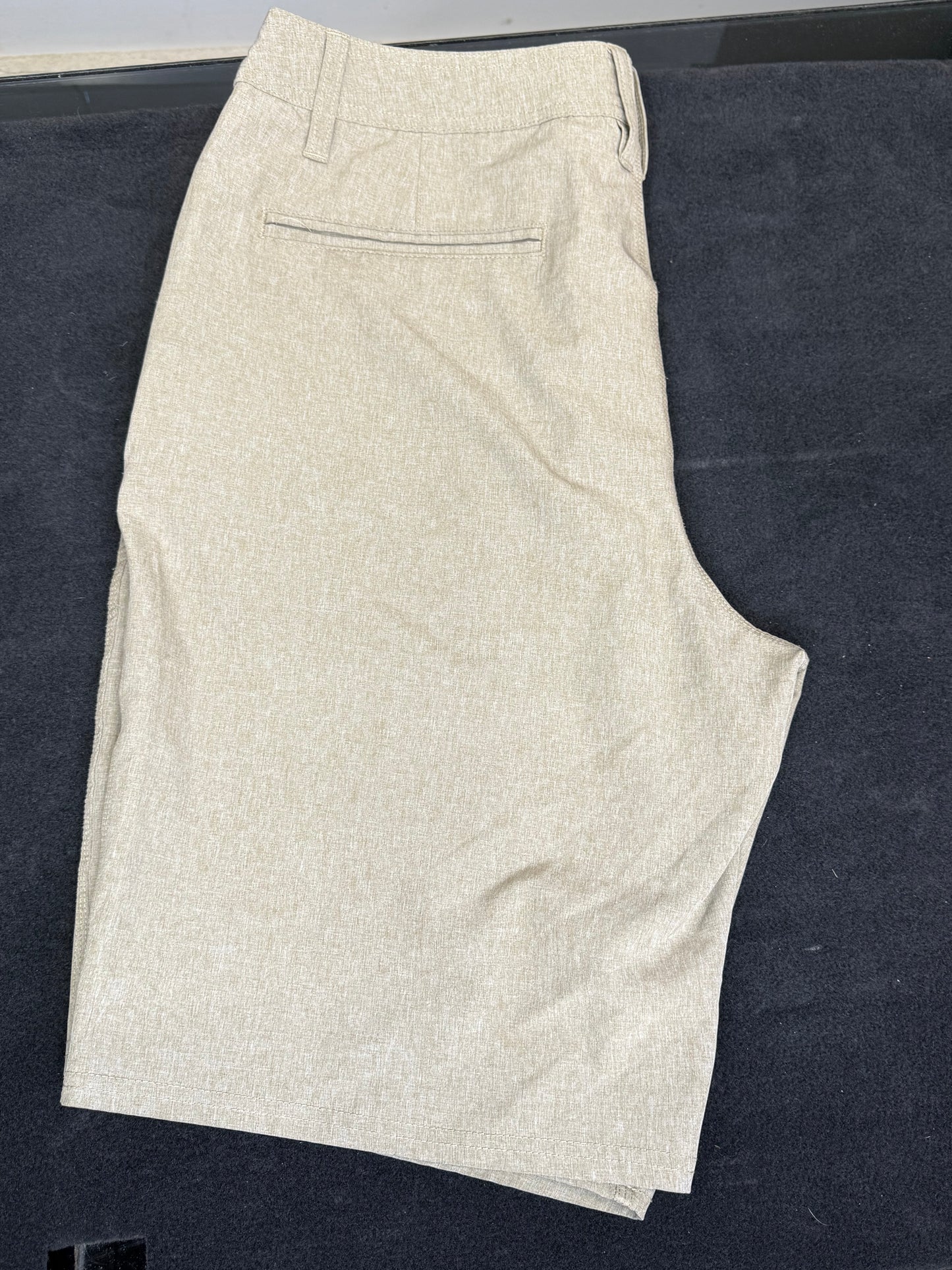 RESERVE HEATHER 21" HYBRID SHORTS Size 34
