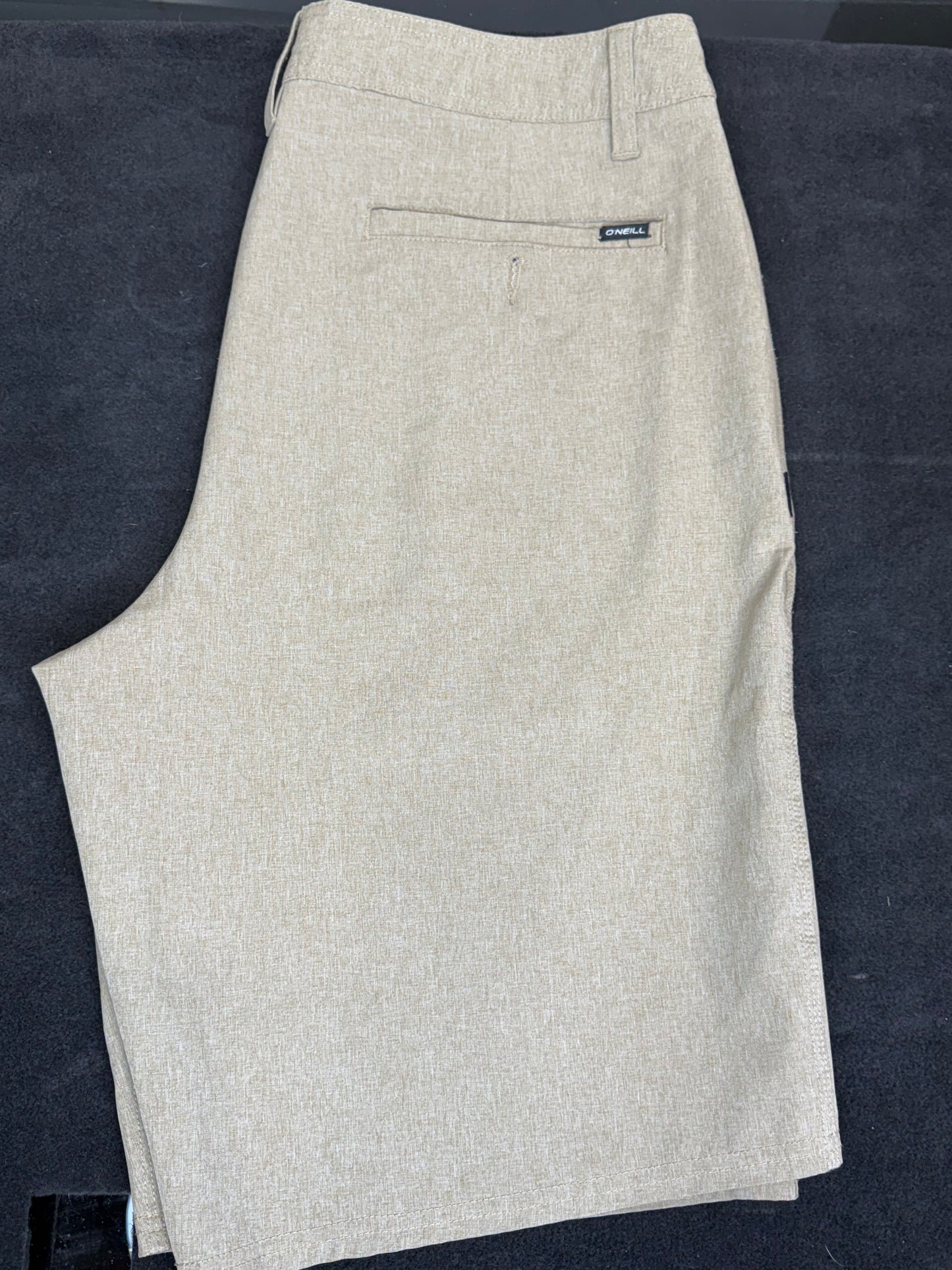 RESERVE HEATHER 21" HYBRID SHORTS Size 34