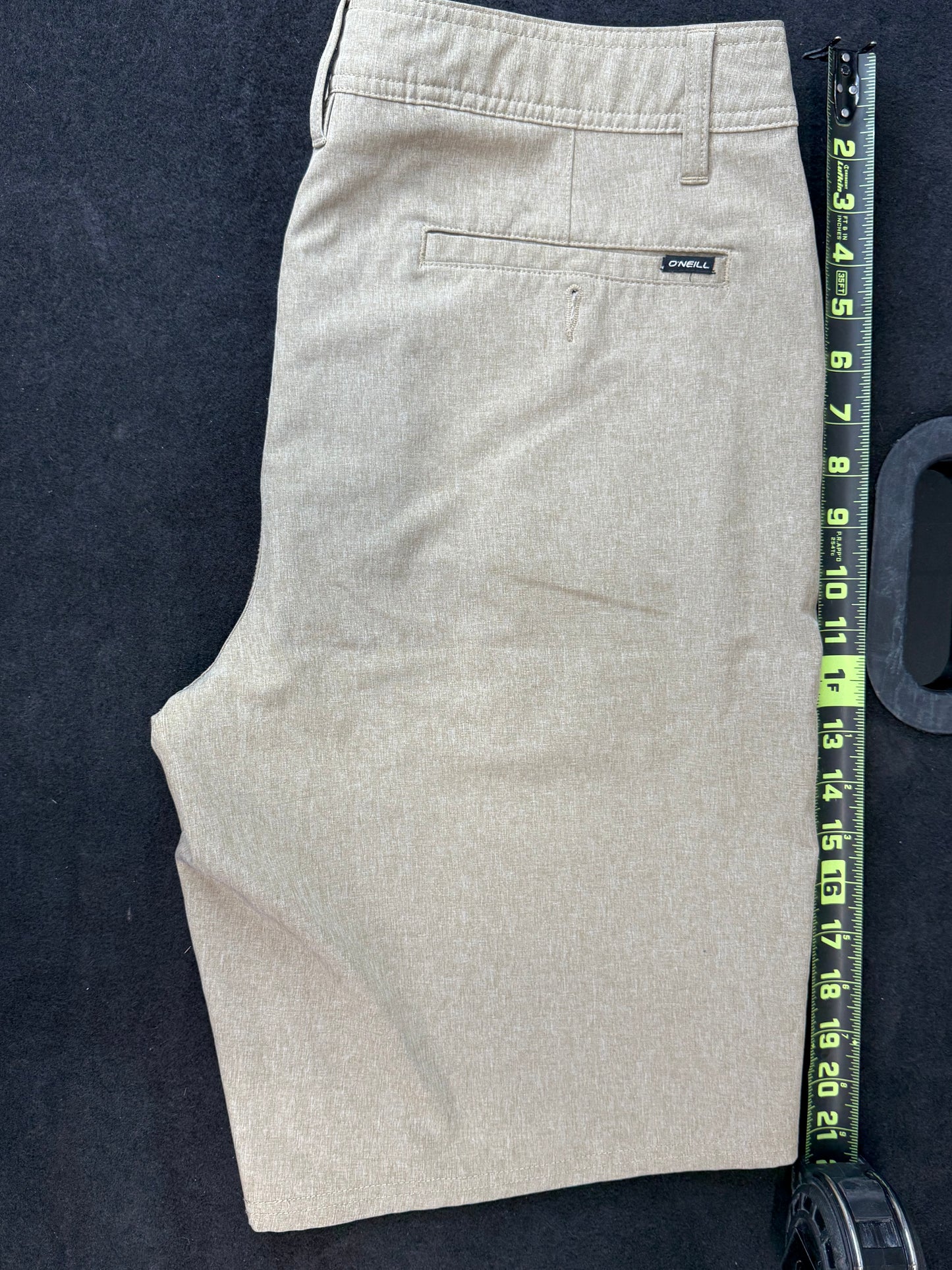 RESERVE HEATHER 21" HYBRID SHORTS Size 34